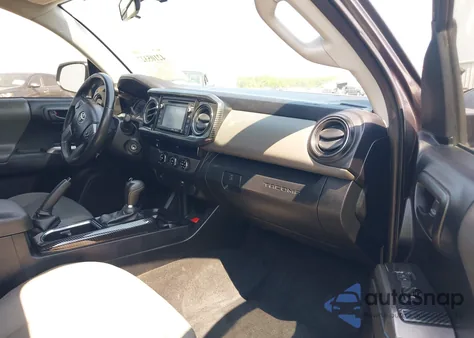 2016 Toyota Tacoma Sr5 V6 z USA, uszkodzony, nr VIN 3TMAZ5CN3GM006526